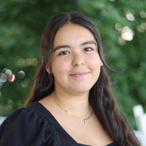 Outdoor profile photo of Elena Montoya